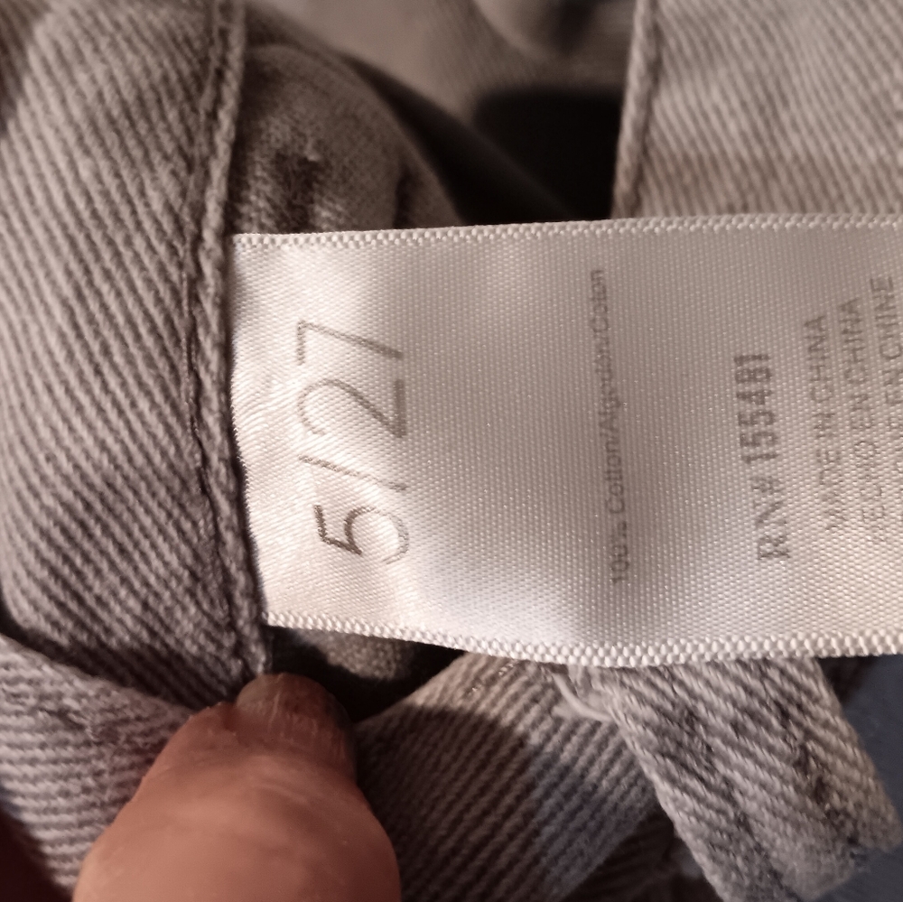 Jeans - Picture 3 of 3